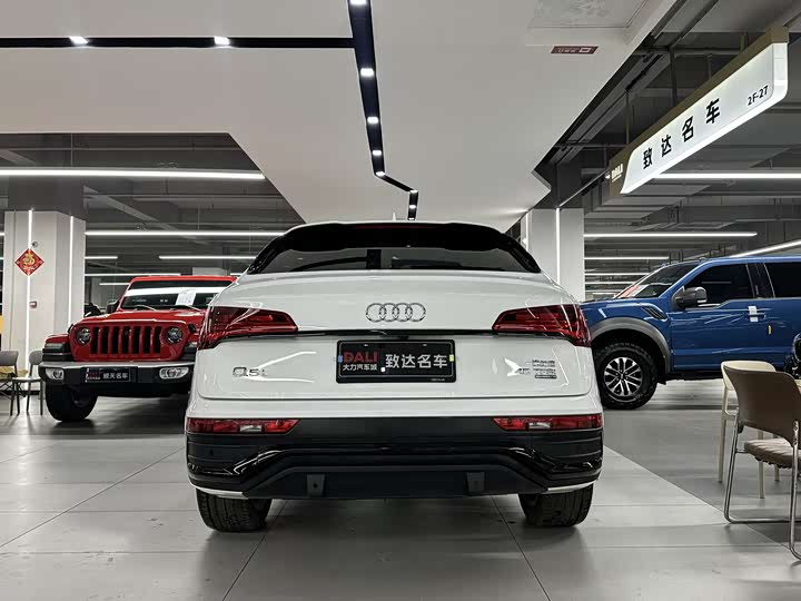 Audi Q5L Sportback 2021 45 TFSI — фото 5