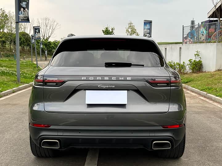 Porsche Cayenne 2019 Cayenne 3.0 T — фото 13