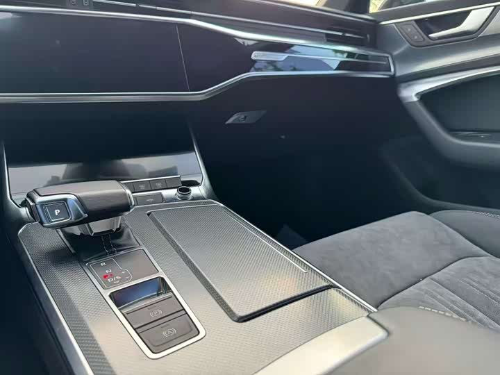 Audi A6L 2020 45 TFSI — фото 7