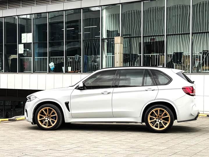 BMW X5 M 2015 X 5 M — фото 11