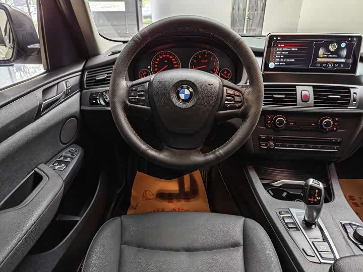 BMW X3 2016 s Drive 20i — фото 13