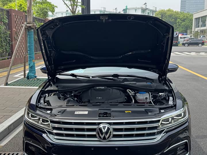 Volkswagen Phideon — фото 25