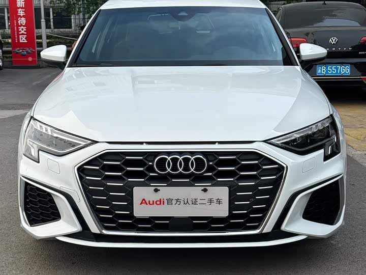 Audi A3 2022 Sportback 35 TFSI Sport — фото 18