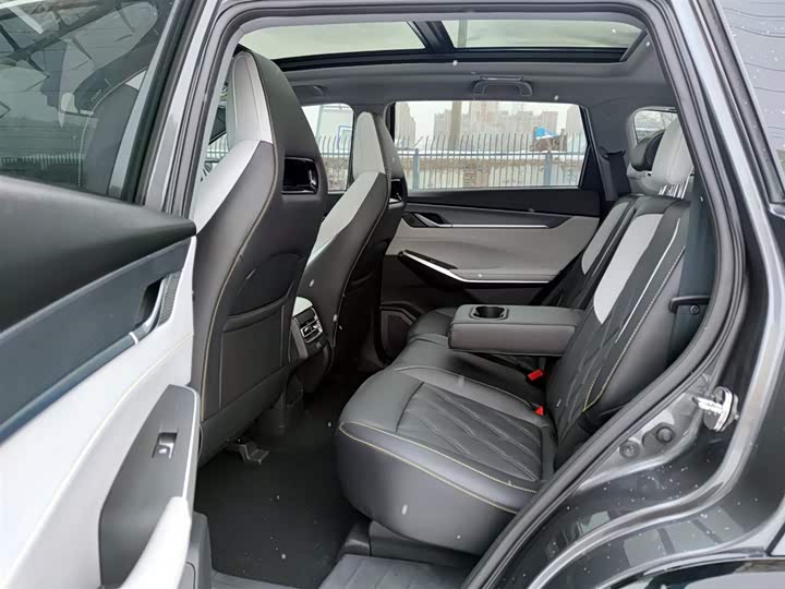 Changan CS75 PLUS 2023 2.0 T ATFlagship — фото 10