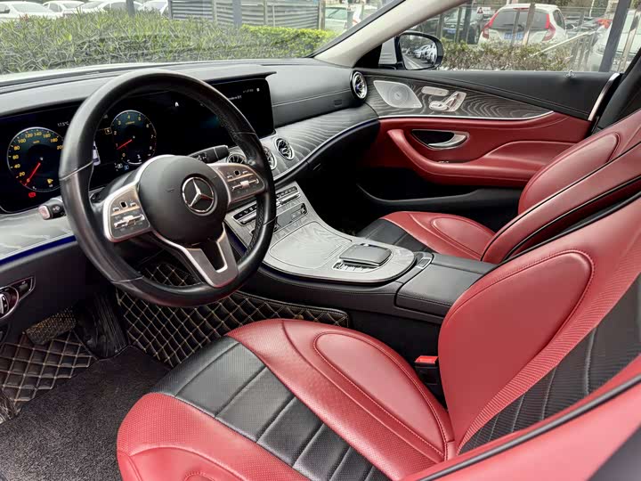 Mercedes-Benz CLS 2021 CLS 300 — фото 9