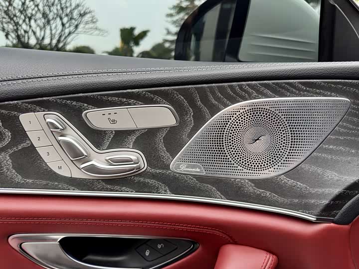 Mercedes-Benz CLS 2021 CLS 300 — фото 18