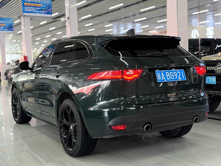 Jaguar F-PACE 2018 3.0 SC 4 WDR-Sport — фото 7