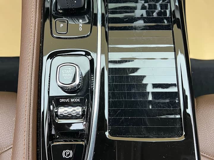 Volvo S90 Hybrid 2020 T 8 E Hybrid — фото 13