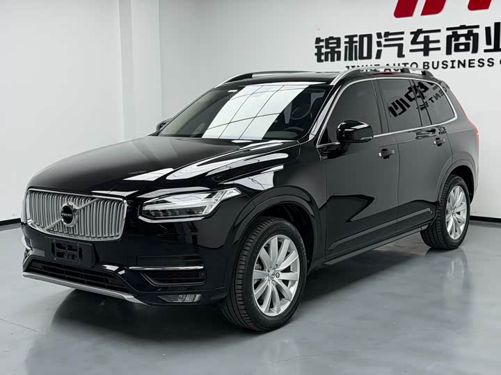 Volvo XC90 2018 T 6 7 — фото 1