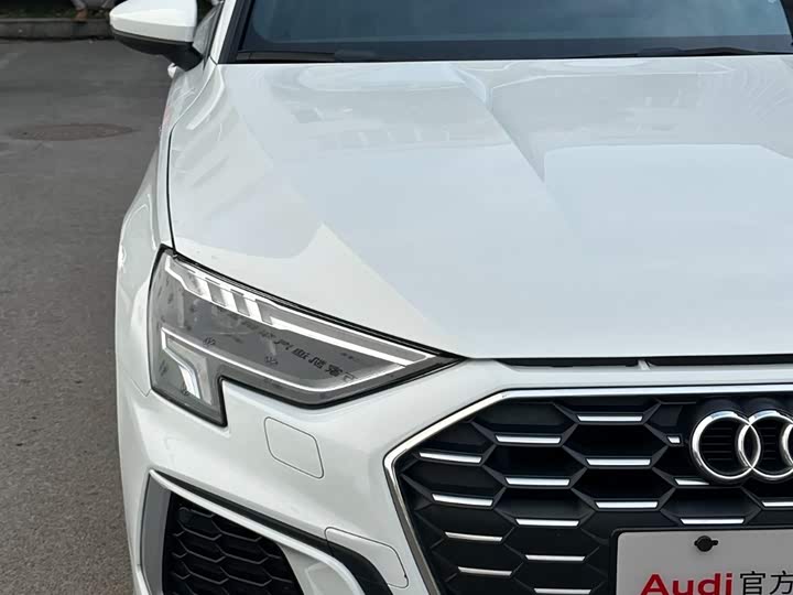 Audi A3 2022 Sportback 35 TFSI Sport — фото 13