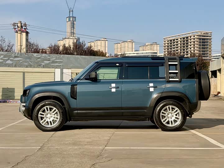 Land Rover Defender — фото 17