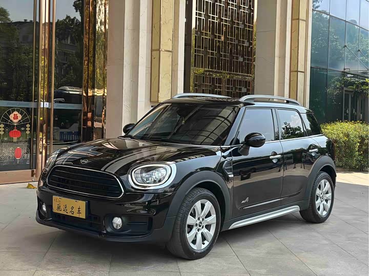 MINI Countryman — фото 1