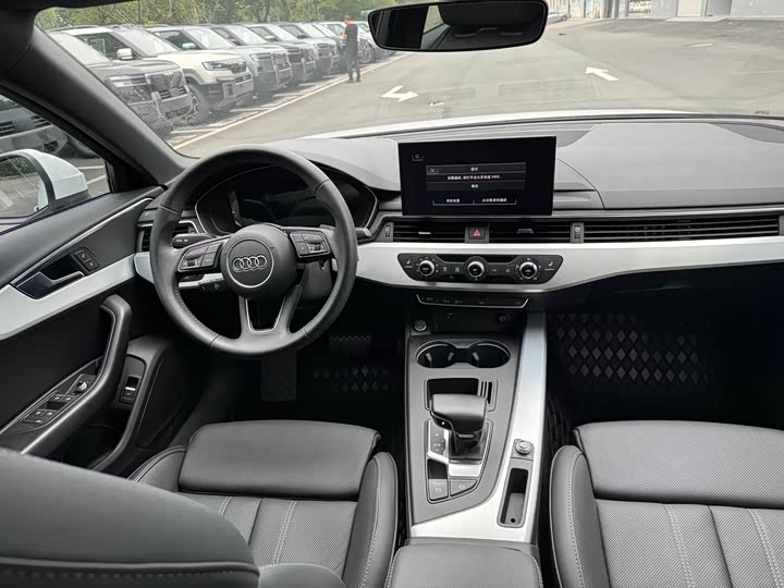 Audi A4L 40 TFSI стиль-динамик — фото 8