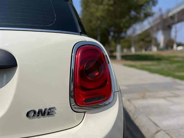 MINI Hatch — фото 10