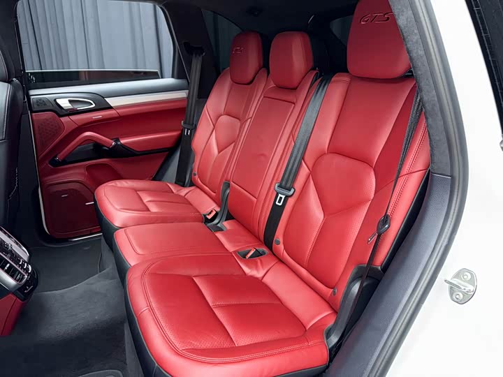 Porsche Cayenne 2015 Cayenne GTS 3.6 T — фото 10