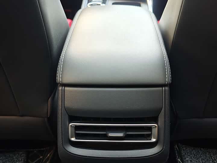 Changan UNI-T 2020 1.5 T Flagship — фото 17