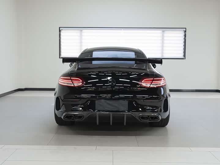 Mercedes-Benz C-Class 2016 AMG C 63 S Coupe — фото 4