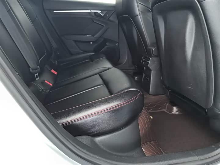 Audi A3 2021 Sportback 35 TFSI Sport — фото 12