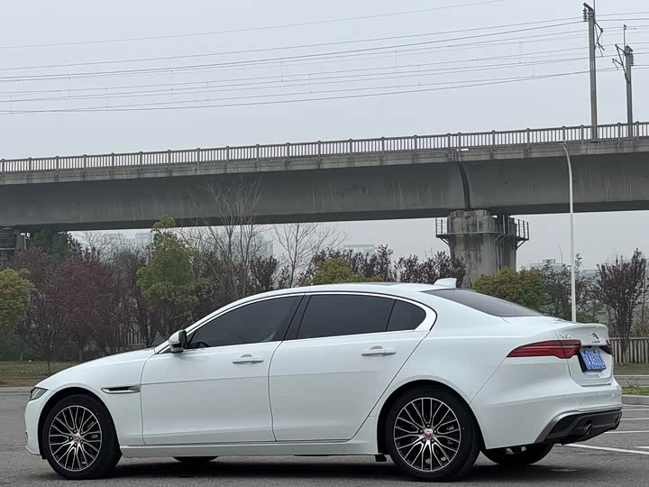 Jaguar XEL 2021 2.0 T 250 PS S — фото 18