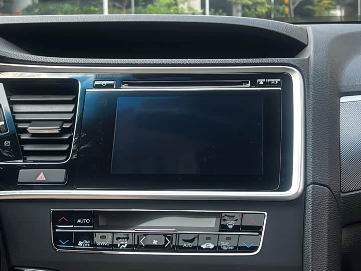 Honda Spirior — фото 32