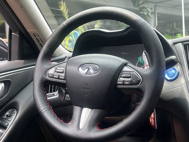 Infiniti Q50L 2015 2.0 T — фото 31