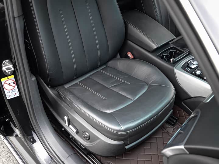 Audi A6L 2018 30 45 TFSI quattro Sport — фото 16