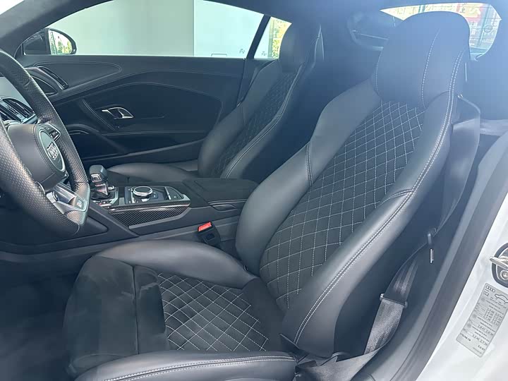 Audi R8 2022 V 10 Coupe performance — фото 18