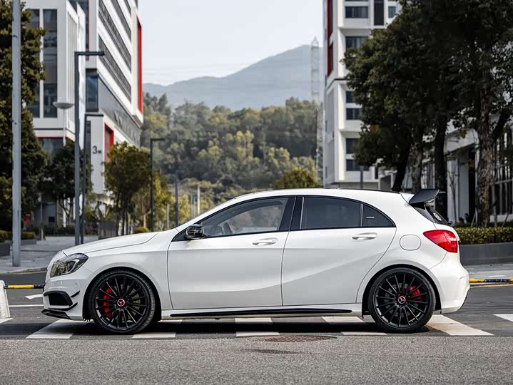 Mercedes-Benz A-Class AMG 2014 AMG A 45 4 MATIC — фото 16