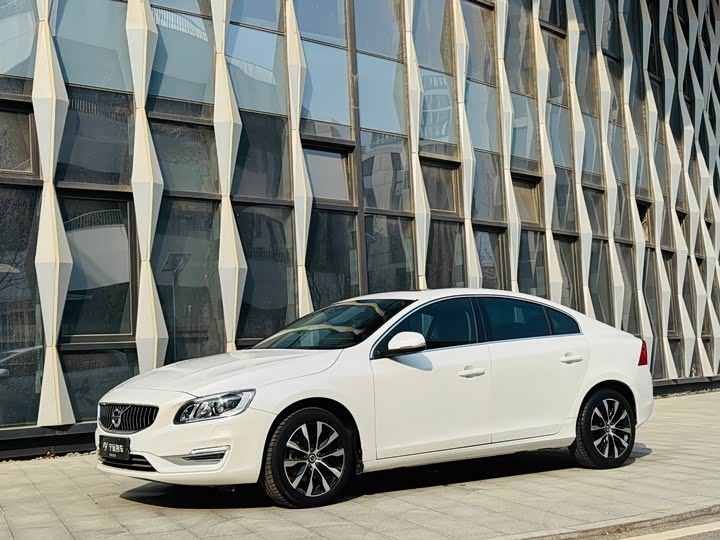 Volvo S60 2018 S 60 L T 3 — фото 1
