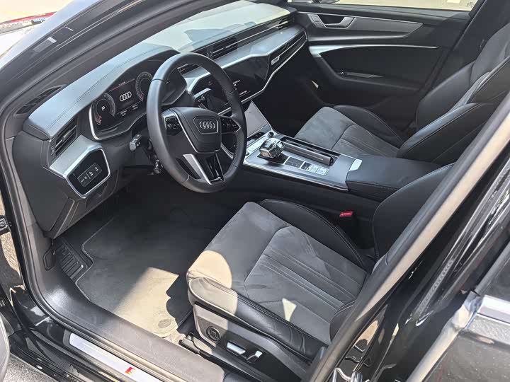 Audi A6L 2024 45 TFSI — фото 9