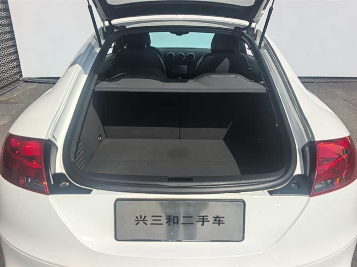 Audi TT 2013 TT Coupe 45 TFSI — фото 15
