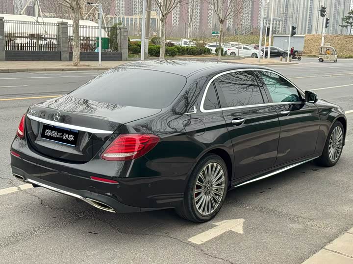 Mercedes-Benz E-Class 2017 E 300 L Luxury — фото 9