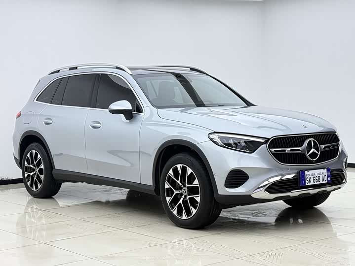 Mercedes-Benz GLC 2023 GLC 260 L 4 MATIC 5 — фото 3