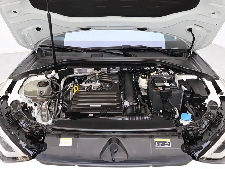 Audi A3 2022 Sportback 35 TFSI Sport — фото 5