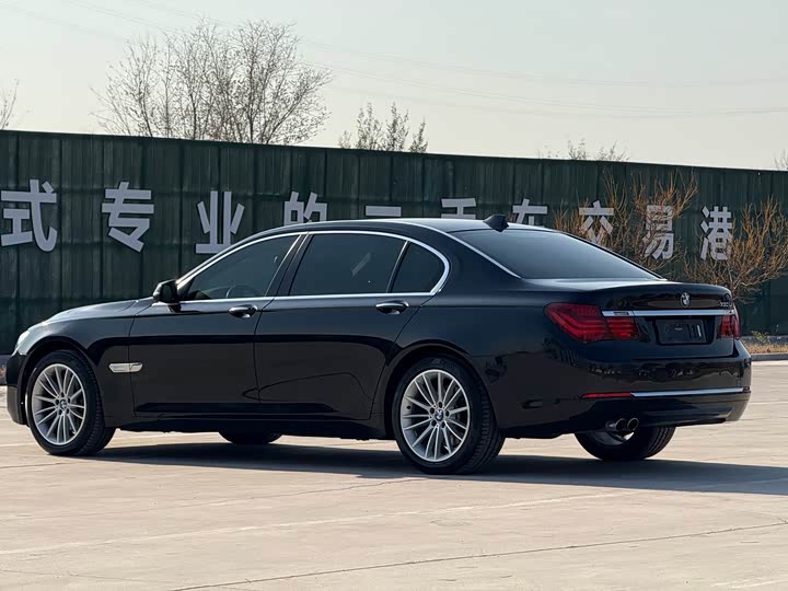BMW 7-Series 2014 730 Li — фото 4