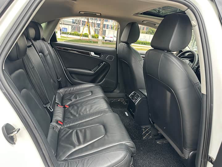 Audi A4L 2015 35 TFSI ATComfort — фото 14