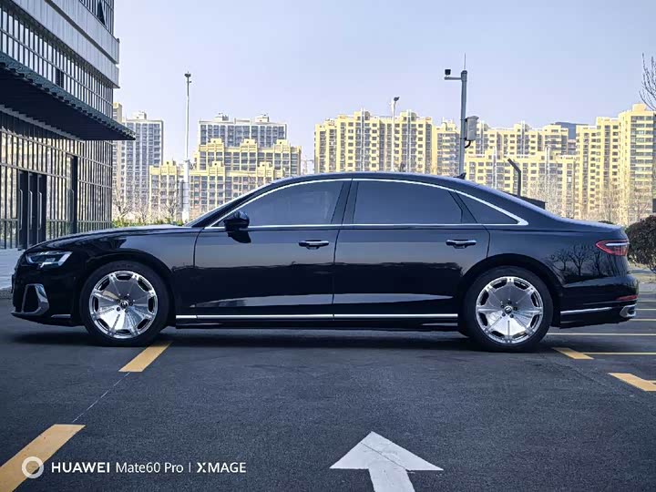 Audi A8 2024 A 8 L 55 TFSI quattro Flagship — фото 4