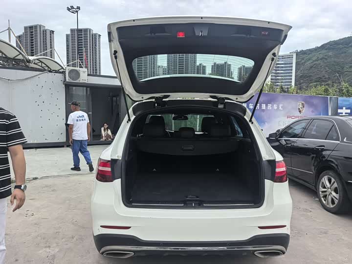 Mercedes-Benz GLC 260 4MATIC динамик — фото 10