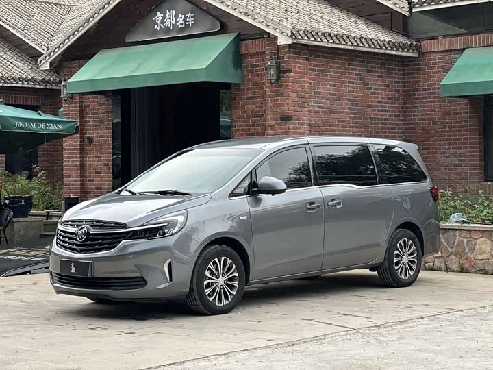 Buick GL 8 2022 652 T Comfort