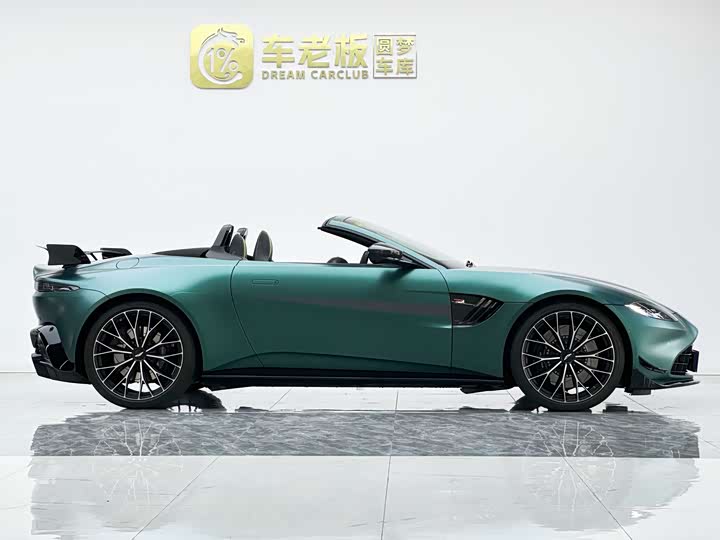 Aston Martin V8 Vantage 2022 4.0 T V 8 F 1 Edition Roadster — фото 8