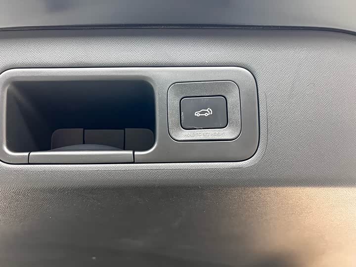 Trumpchi M8 2024 400 T — фото 37