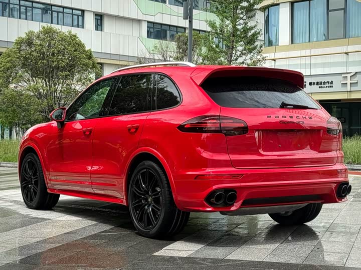 Porsche Cayenne 2016 Cayenne GTS 3.6 T — фото 9