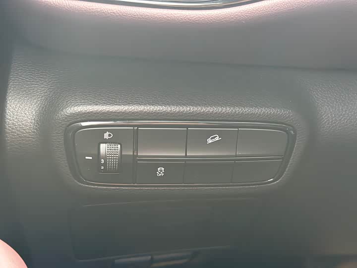 Trumpchi M6 2023 PRO 270 T DCT — фото 15