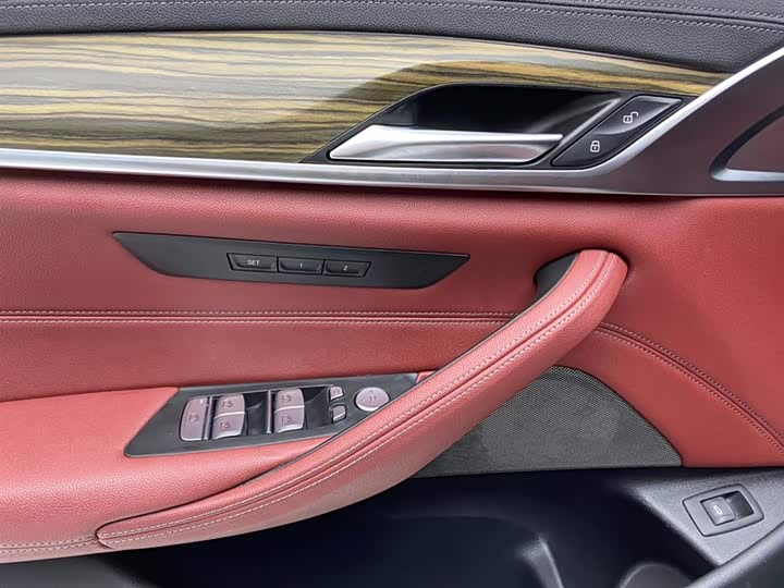 BMW 5-Series 2022 530 Li Leading M — фото 24