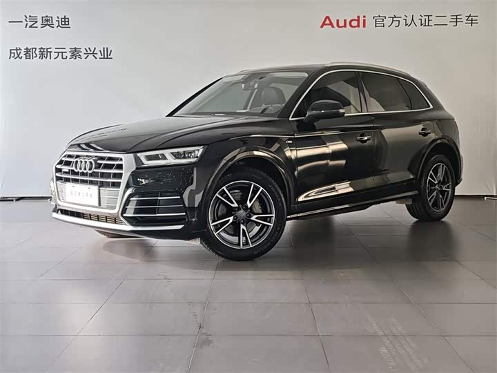 Audi Q5L 2020 40 TFSI — фото 1