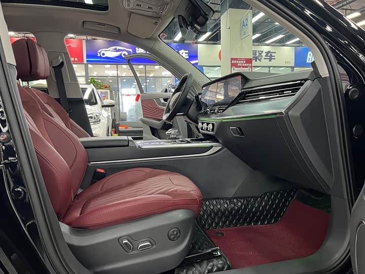 Hongqi HS5 2023 2.0 T Pro 50 — фото 21