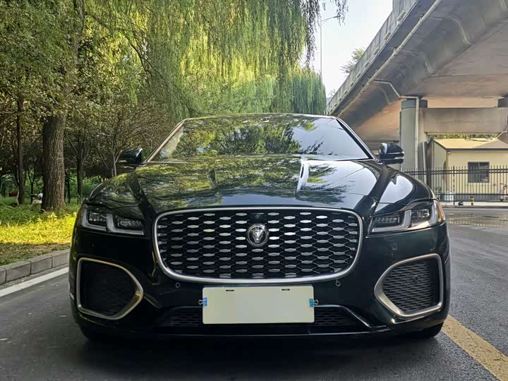 Jaguar XFL 2021 XFL 2.0 T P 250 2 WD — фото 2