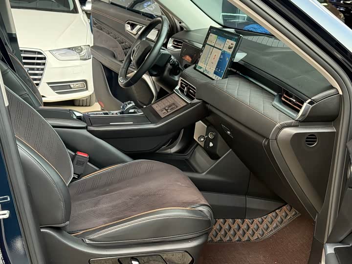 Wey DHT-PHEV 2022 1.5 T 4 WD — фото 5