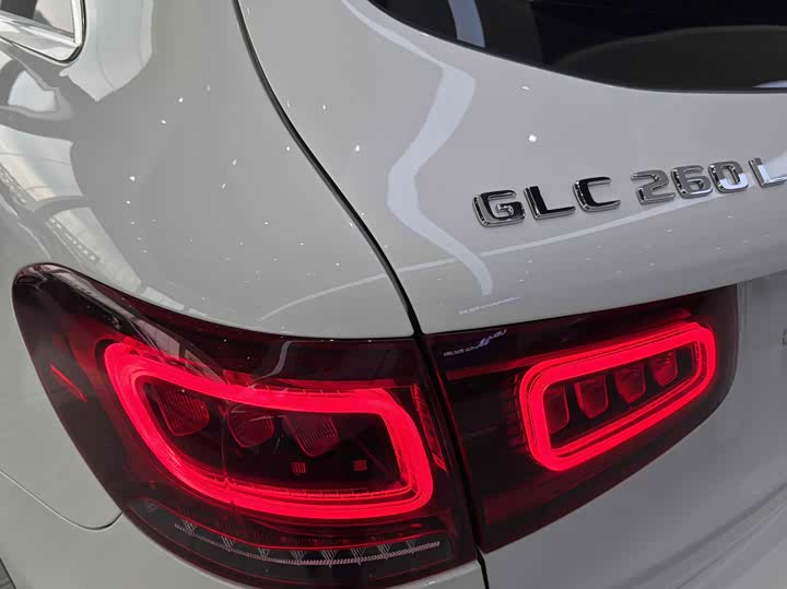 Mercedes-Benz GLC 2022 GLC 260 L 4 MATIC — фото 30