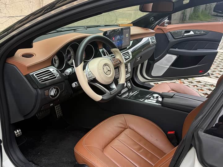 Mercedes-Benz CLS 2016 CLS 260 — фото 7